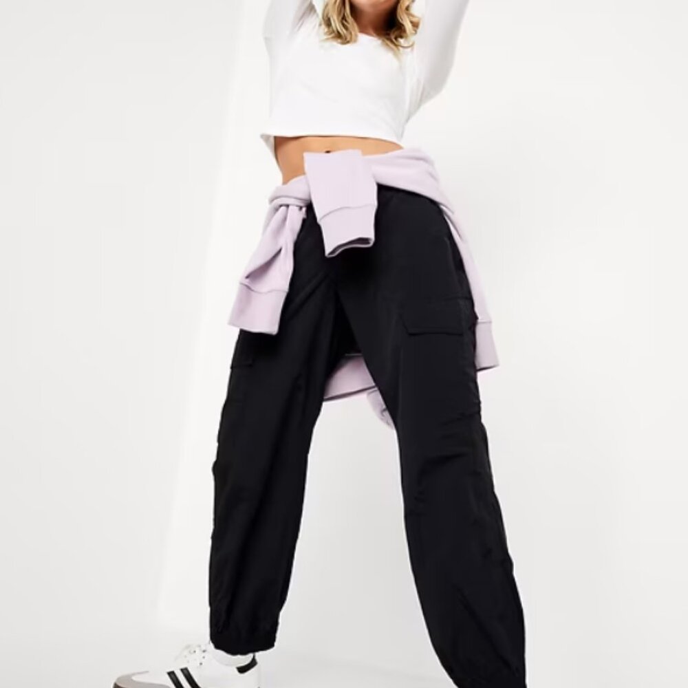 NWT - Old Navy High Waisted Quick Dry Joggers